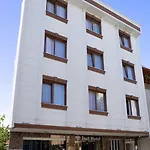 Cnr Inci Hotel 3*